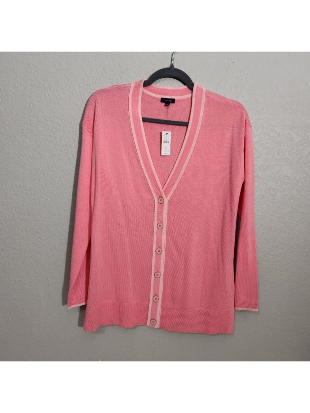 Talbots Womens Cardigan XS Light Pink V-Neck Button-Front Lightweight Knit New